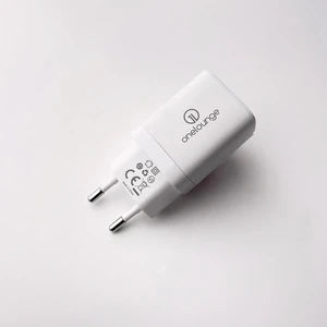 Зарядний пристрій oneLounge 1Power PD 20W USB-C + USB-A для iPhone | iPad | MacBook M1 - Фото 2