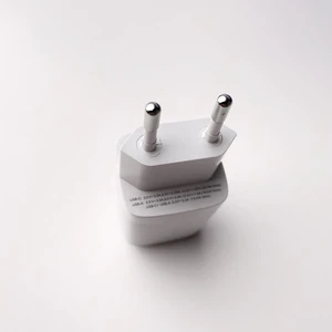 Зарядний пристрій oneLounge 1Power PD 20W USB-C + USB-A для iPhone | iPad | MacBook M1 - Фото 4