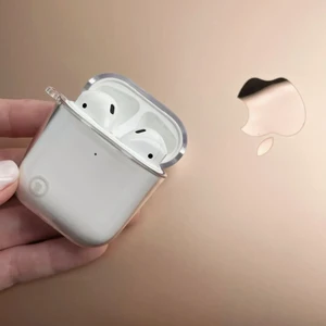 Пластиковый чехол oneLounge 1Silicol для AirPods 1 | 2 - Фото 5