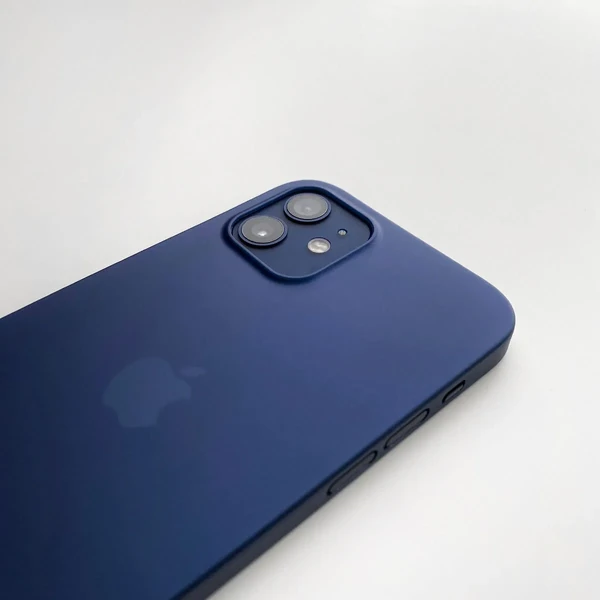 Супертонкий чохол oneLounge 1Thin 0.35mm Blue для iPhone 12 | 12 Pro