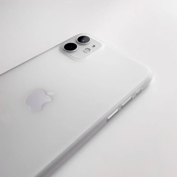 Супертонкий чохол oneLounge 1Thin 0.35mm White для iPhone 11