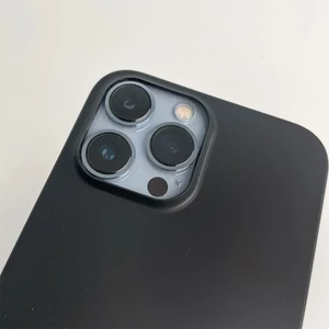 Супертонкий чехол oneLounge 1Thin 0.35mm Black для iPhone 13 Pro Max - Фото 14