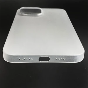 Супертонкий чехол oneLounge 1Thin 0.35mm White для iPhone 13 mini - Фото 12