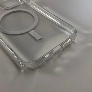 Прозрачный чехол iLoungeMax Clear Case MagSafe для iPhone 12 | 12 Pro - Фото 5