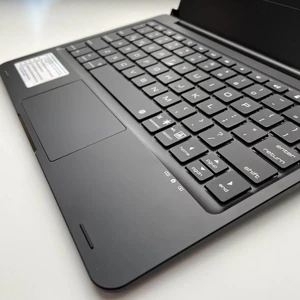 Чехол-клавиатура с трекпадом iLoungeMax Bluetooth Keyboard Touchpad для iPad Pro 11" (2022 | 2021 | 2020 | 2018) - Фото 4