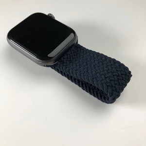 Плетеный монобраслет iLoungeMax Braided Solo Loop Charcoal Black для Apple Watch Ultra 49mm | 45mm | 44mm | 42mm Size M OEM - Фото 4