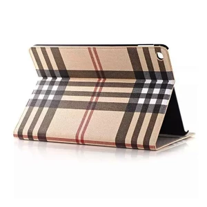 Чехол-книжка iLoungeMax Burberry Case Beige для iPad Pro 12.9"