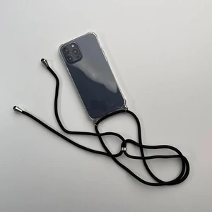 Прозрачный чехол на шнурке iLoungeMax Crossbody Case Soft TPU Clear для iPhone 12 Pro Max - Фото 3