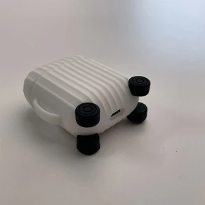 Чехол iLoungeMax Cute Suit Сase White для AirPods 1 | 2 - Фото 3