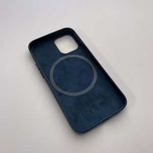 Шкіряний чохол iLoungeMax Genuine Leather Case MagSafe Blue Lake для iPhone 12 mini ОЕМ - Фото 6