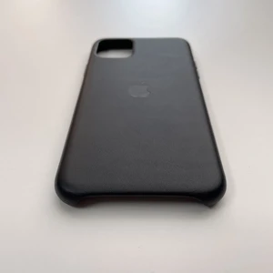 Кожаный чехол iLoungeMax Leather Case Black для iPhone 11 Pro Max OEM (MX0E2) - Фото 2