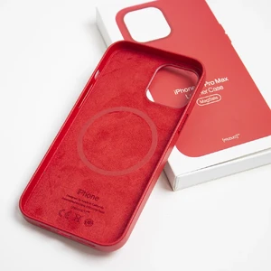 Кожаный чехол iLoungeMax Leather Case MagSafe Red для iPhone 12 Pro Max OEM (с поддержкой анимации) - Фото 4