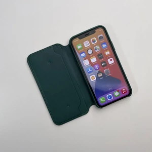 Кожаный чехол-бумажник iLoungeMax Leather Folio Forest Green для iPhone 11 Pro OEM - Фото 4