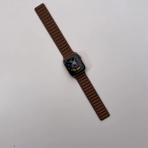 Ремешок iLoungeMax Leather Link Magnetic Saddle Brown для Apple Watch Ultra 49mm | 45mm | 44mm | 42mm (M | L) OEM - Фото 3