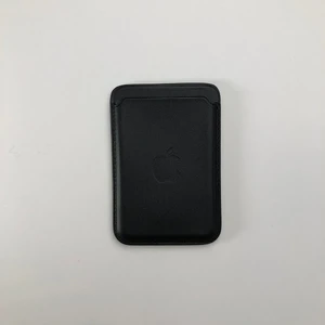 Кожаный чехол-бумажник iLoungeMax Leather Wallet MagSafe Black для iPhone 15 | 14 | 13 | 12 OEM - Фото 3