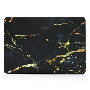 Пластиковий чохол iLoungeMax Marble Black | Yellow для MacBook Pro 13" (M2 | M1 | 2022 | 2020 | 2019 | 2018) - Фото 2