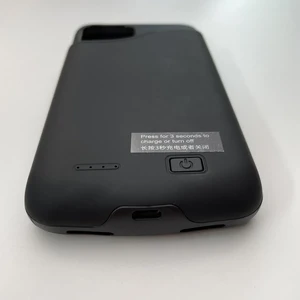 Чохол-акумулятор iLoungeMax Power Case 5800mAh Black для iPhone 11 Pro - Фото 4