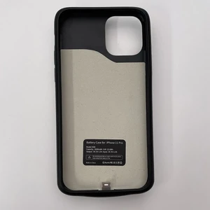Чохол-акумулятор iLoungeMax Power Case 5800mAh Black для iPhone 11 Pro - Фото 5