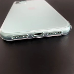 Тонкий прозорий TPU чохол oneLounge 1Silicol для iPhone 11 - Фото 5