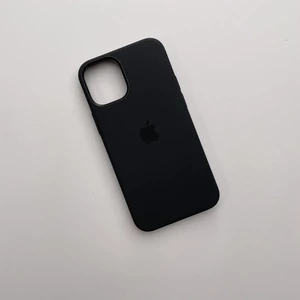 Черный силиконовый чехол iLoungeMax Silicone Case Black для iPhone 12 mini OEM (без MagSafe) - Фото 2