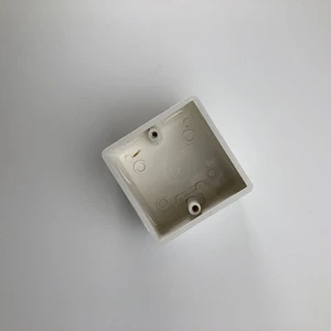 Квадратный подрозетник английского стандарта iLoungeMax Socket для розеток и выключателей Xiaomi Aqara - Фото 2
