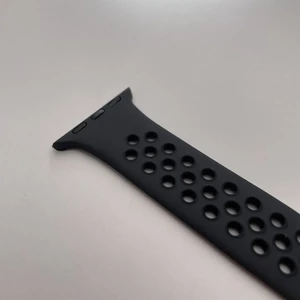 Силіконовий монобраслет iLoungeMax Solo Loop Nike Black | Black для Apple Watch 41mm | 40mm | 38mm Size L - Фото 3