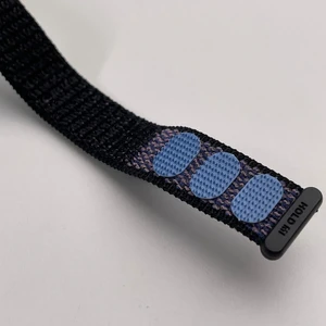 Нейлоновий ремінець iLoungeMax Sport Loop Black для Xiaomi Mi Band 5 | 6 - Фото 4