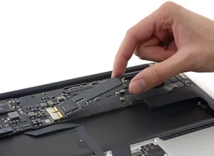 Пайка материнской платы MacBook Air 13