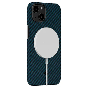 Карбоновый чехол-накладка Pitaka MagEZ Case 2 Black/Blue для iPhone 13 Pro Max - Фото 3