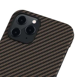 Карбоновый чехол-накладка Pitaka MagEZ Case Black | Gold  для iPhone 12 Pro - Фото 3