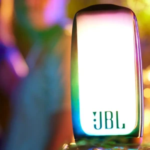 Портативна Bluetooth-колонка з підсвіткою JBL Pulse 5 Black - Фото 12