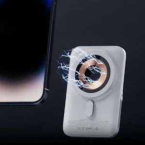 Повербанк MagSafe для iPhone с подставкой и LED дисплеем 10000mAh, 20W | iLoungeMax PowerStand White - Фото 8