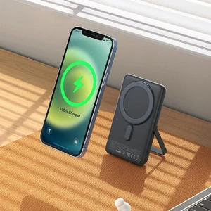 Повербанк для iPhone з MagSafe 10000mAh, з дисплеєм та підставкою, 15W | Mcdodo GoPower Grey - Фото 7