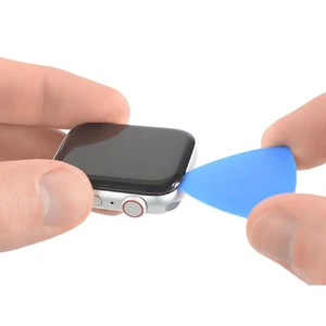 Проклейка дисплея Apple Watch SE 2