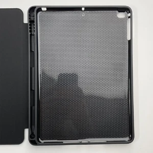 Чохол з тримачем для стилуса iLoungeMax Protective Smart Cover Black для iPad 9.7" (2017 | 2018) - Фото 5