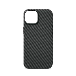 Противоударный чехол с MagSafe для iPhone 14 Plus | iLoungeMax Carbon Like (TPU) ARM66364 - Фото 1
