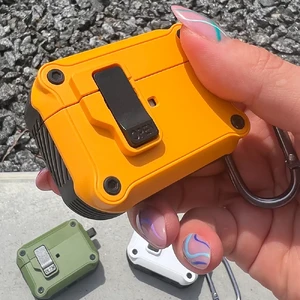 Протиударний чохол з замком iLoungeMax Creative Carbon Fiber Case Pumpkin для AirPods Pro 2 - Фото 3