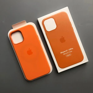 Силіконовий чохол iLoungeMax Silicone Case MagSafe Kumquat для iPhone 12 | 12 Pro OEM (c підтримкою анімації) - Фото 4
