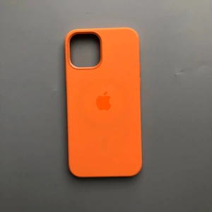 Силіконовий чохол iLoungeMax Silicone Case MagSafe Kumquat для iPhone 12 | 12 Pro OEM (c підтримкою анімації) - Фото 5