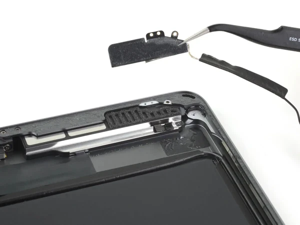 Ремонт антени Wi-Fi iPad 9 10.2" (2021)