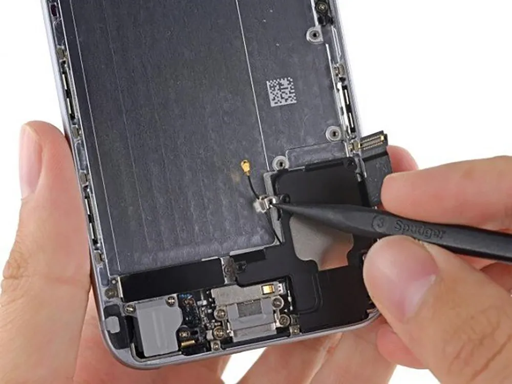 Ремонт GSM-модуля связи iPhone 12 mini