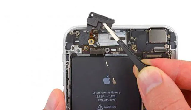 Ремонт GSM-модуля связи iPhone 5c