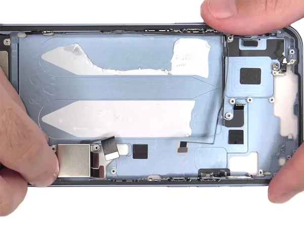 Ремонт кнопки беззвучного режима iPhone 14 Plus