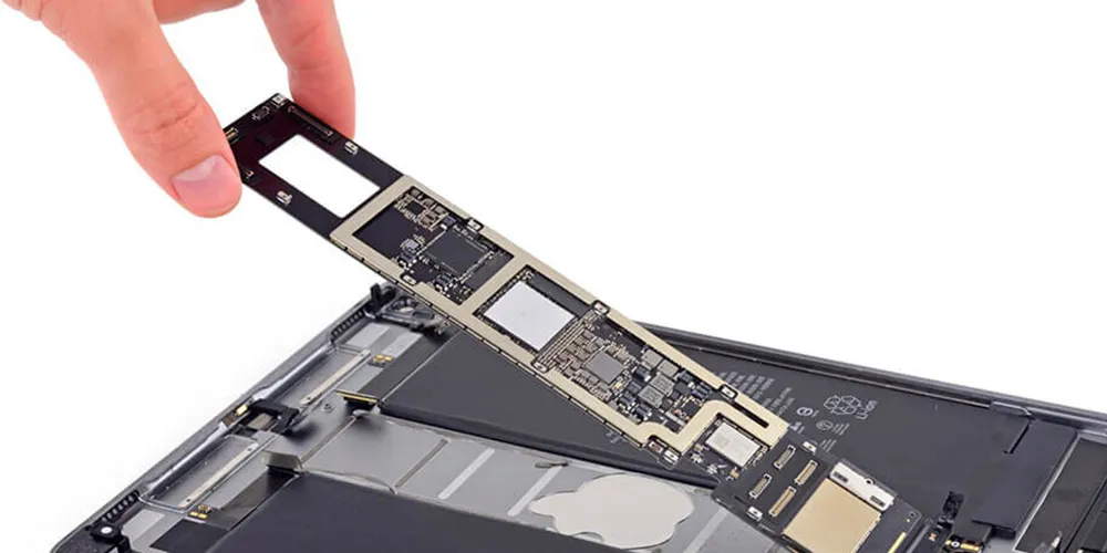 Ремонт материнской платы iPad Pro 11" (2018)