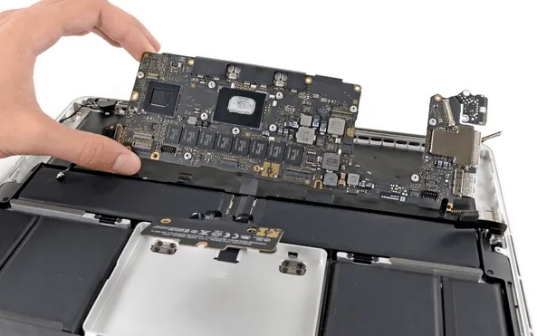 Ремонт материнської плати MacBook Pro 16" (2019) А2141