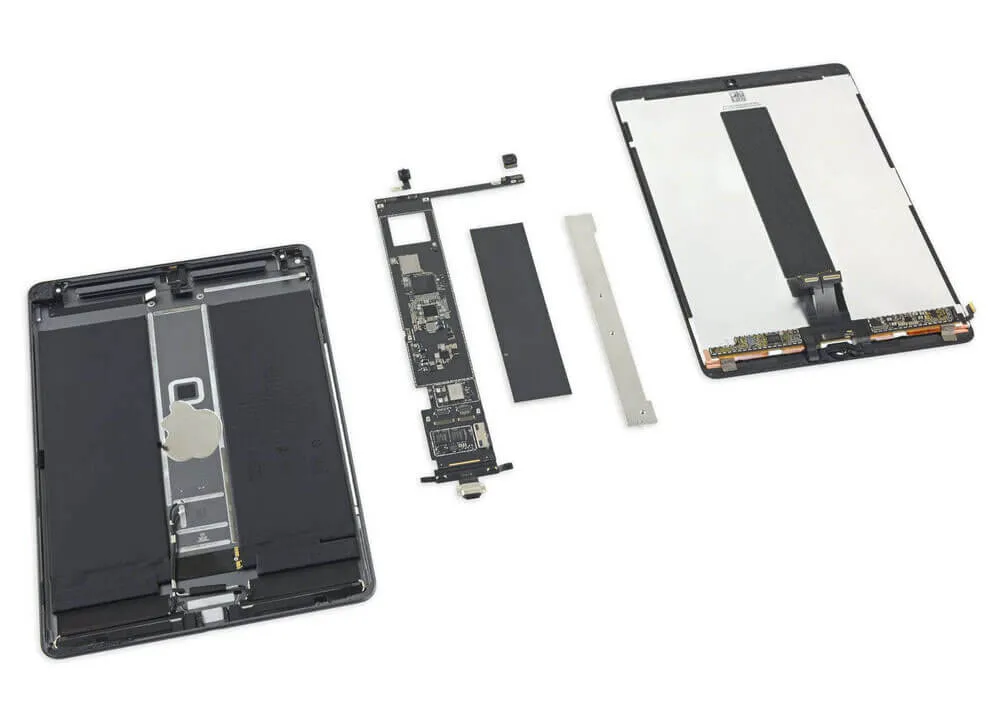 Ремонт после попадания воды iPad Air 5 M1 (2022)