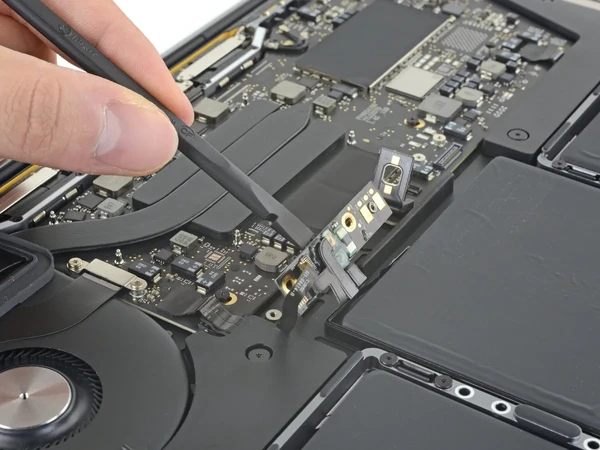 Ремонт цепи питания MacBook Pro 13" (2020) A2289, A2251