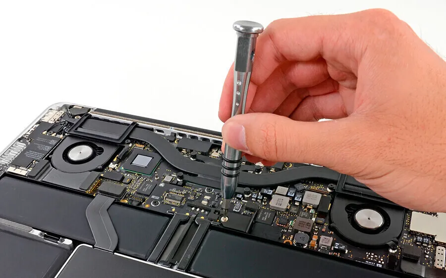 Ремонт цепи питания MacBook Pro 15" (2008-2012) А1286