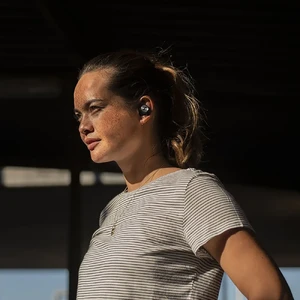 Беспроводные наушники Sennheiser Momentum True Wireless с зарядным кейсом - Фото 13