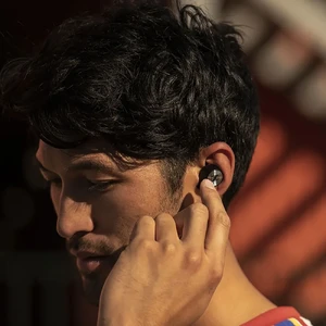 Беспроводные наушники Sennheiser Momentum True Wireless с зарядным кейсом - Фото 14